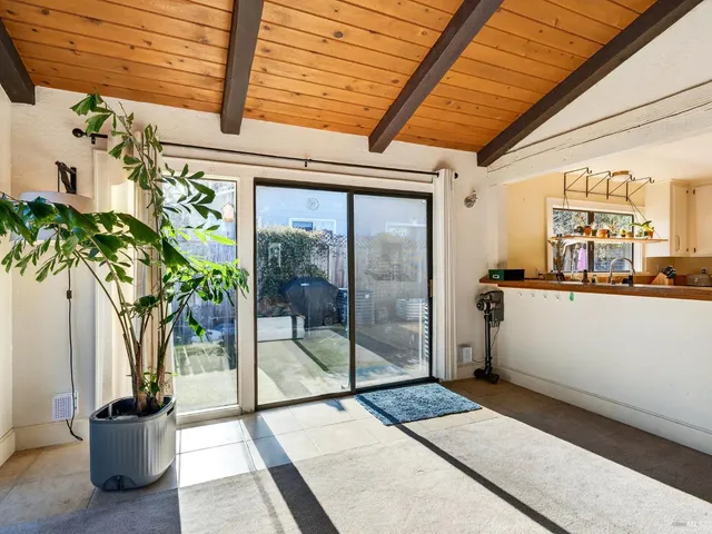 $565,000 | 1059 West Standley Street, Ukiah, CA 95482