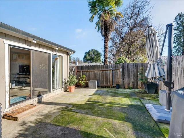 $565,000 | 1059 West Standley Street, Ukiah, CA 95482