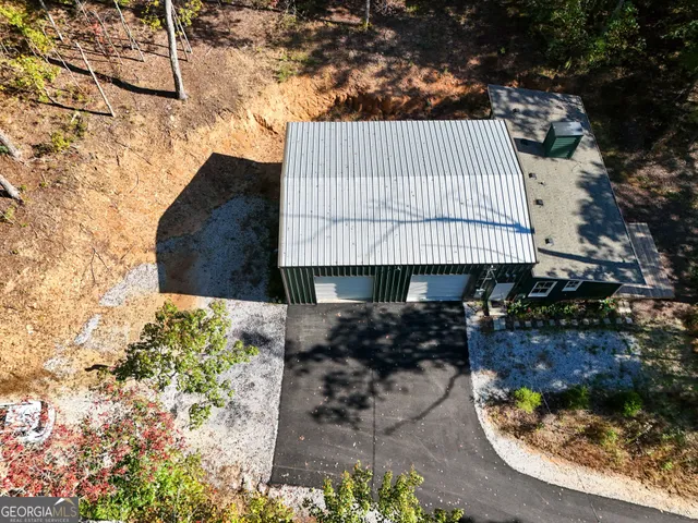 a picture of a outdoor space