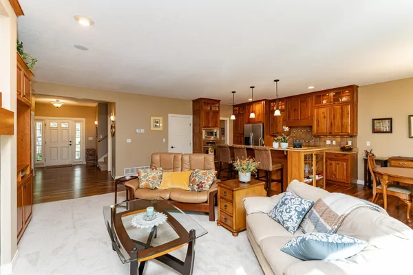 $625,000 | 700 Panorama Circle Northwest, Rochester, MN 55901