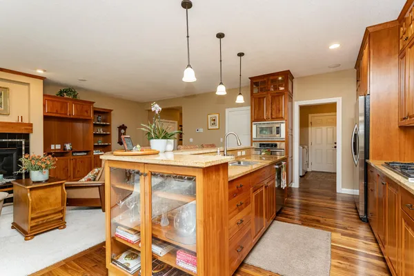 $625,000 | 700 Panorama Circle Northwest, Rochester, MN 55901
