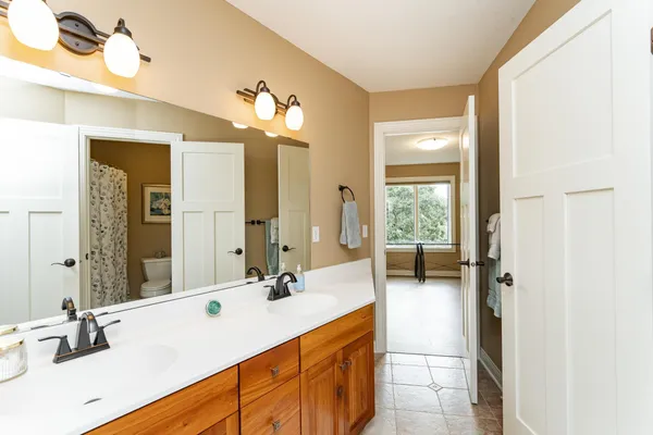 $625,000 | 700 Panorama Circle Northwest, Rochester, MN 55901