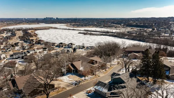 $625,000 | 700 Panorama Circle Northwest, Rochester, MN 55901