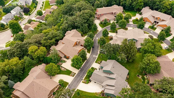 $625,000 | 700 Panorama Circle Northwest, Rochester, MN 55901