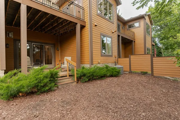 $625,000 | 700 Panorama Circle Northwest, Rochester, MN 55901