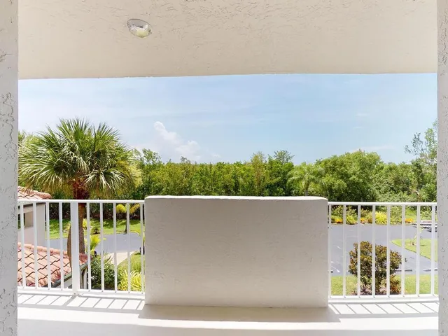 $425,000 | 300 Stevens Landing Drive, Unit 203, Marco Island, FL 34145