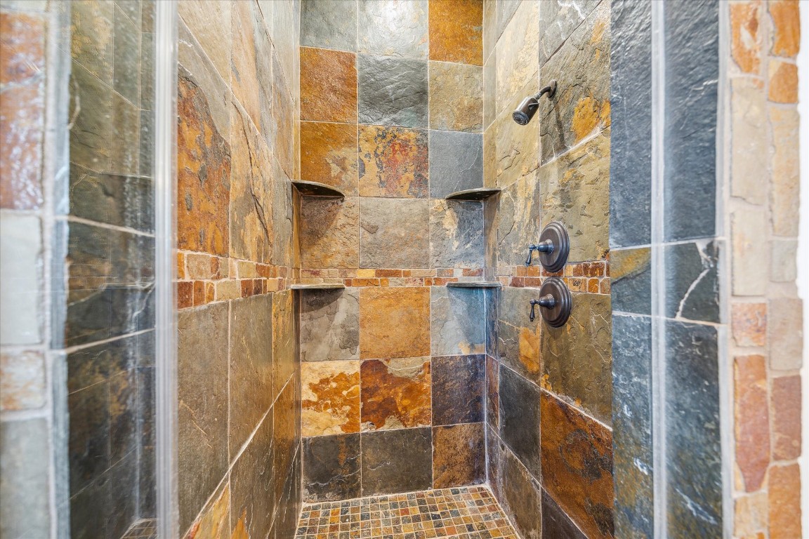 3614 Lancashire Street Houston, TX 77027 - Photo 34 of 47 a bathroom with a shower