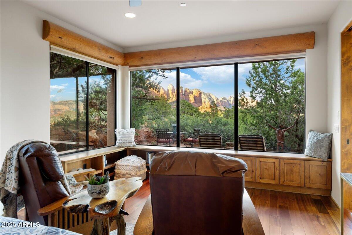 730-750 Rhapsody Road Sedona, AZ 86336 - Photo 30 of 63 Private Views Primary