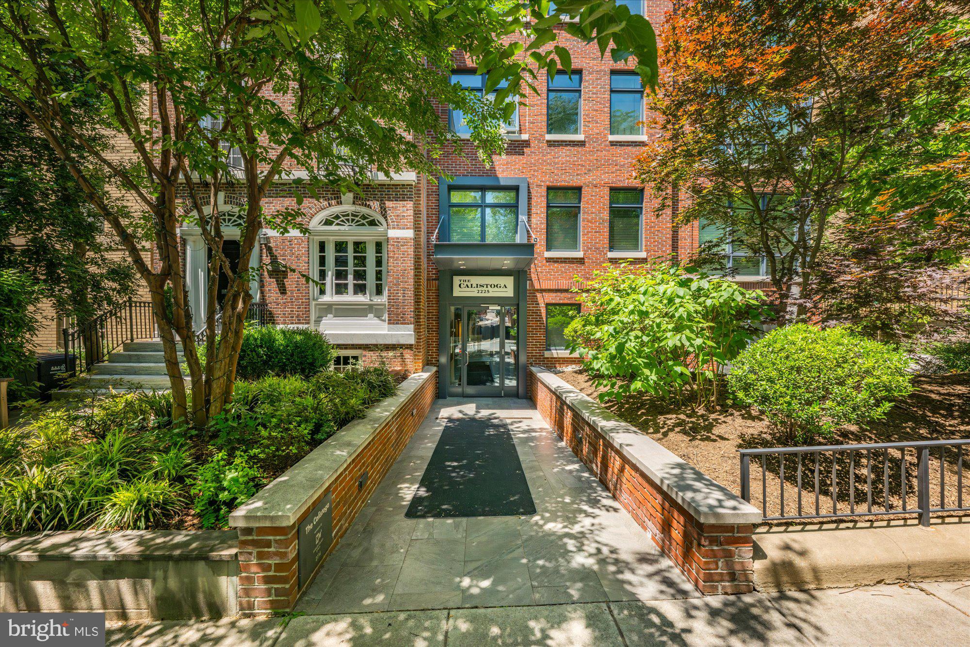 2225 California Street Northwest, Unit 402 Washington, DC 20008 - Photo 2 of 31 A modern boutique 3BR/2BA residence...