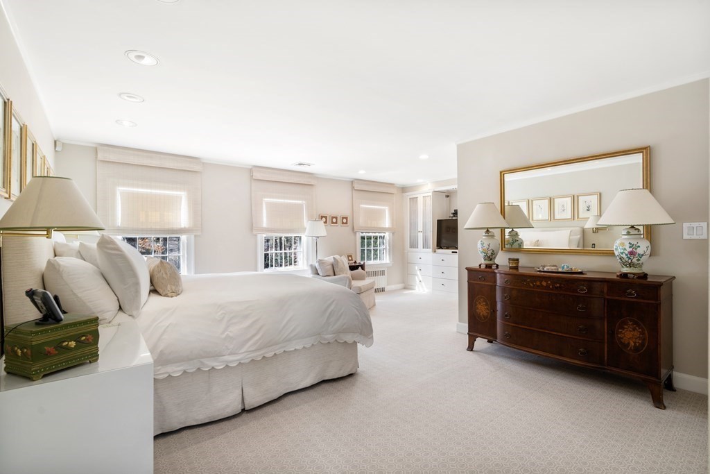 124 Rangeley Road Brookline, MA 02467 - Photo 19 of 30