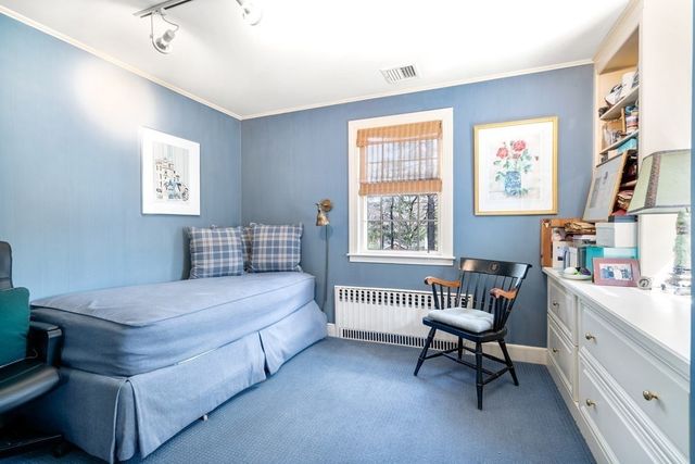 $2,200,000 | 124 Rangeley Road, Brookline, MA 02467