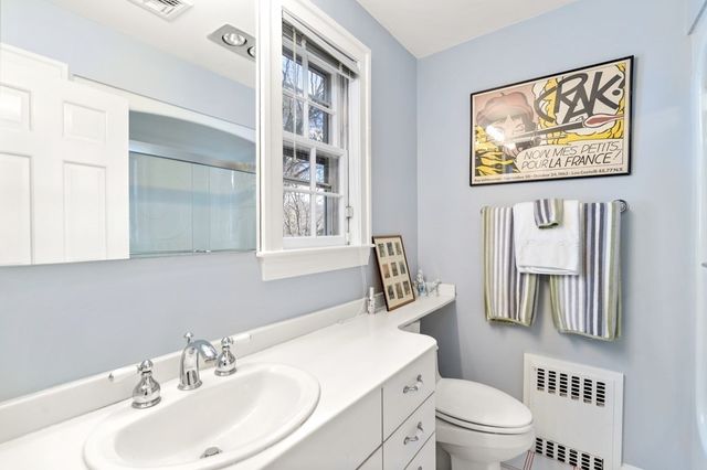 $2,200,000 | 124 Rangeley Road, Brookline, MA 02467