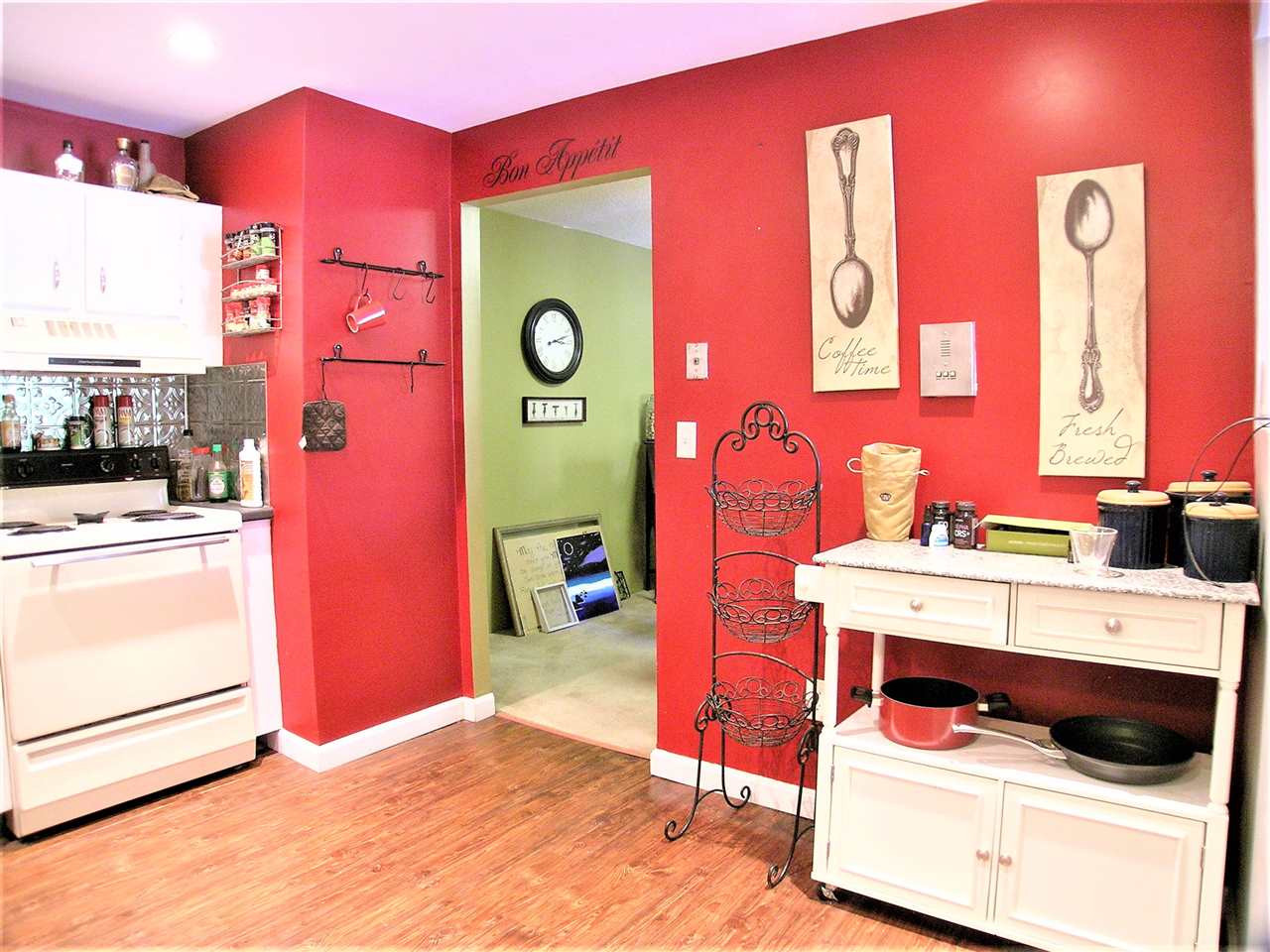 121 English Village Road, Unit 202 Manchester, NH 03102 - Photo 11 of 25 Gallery Image 11
