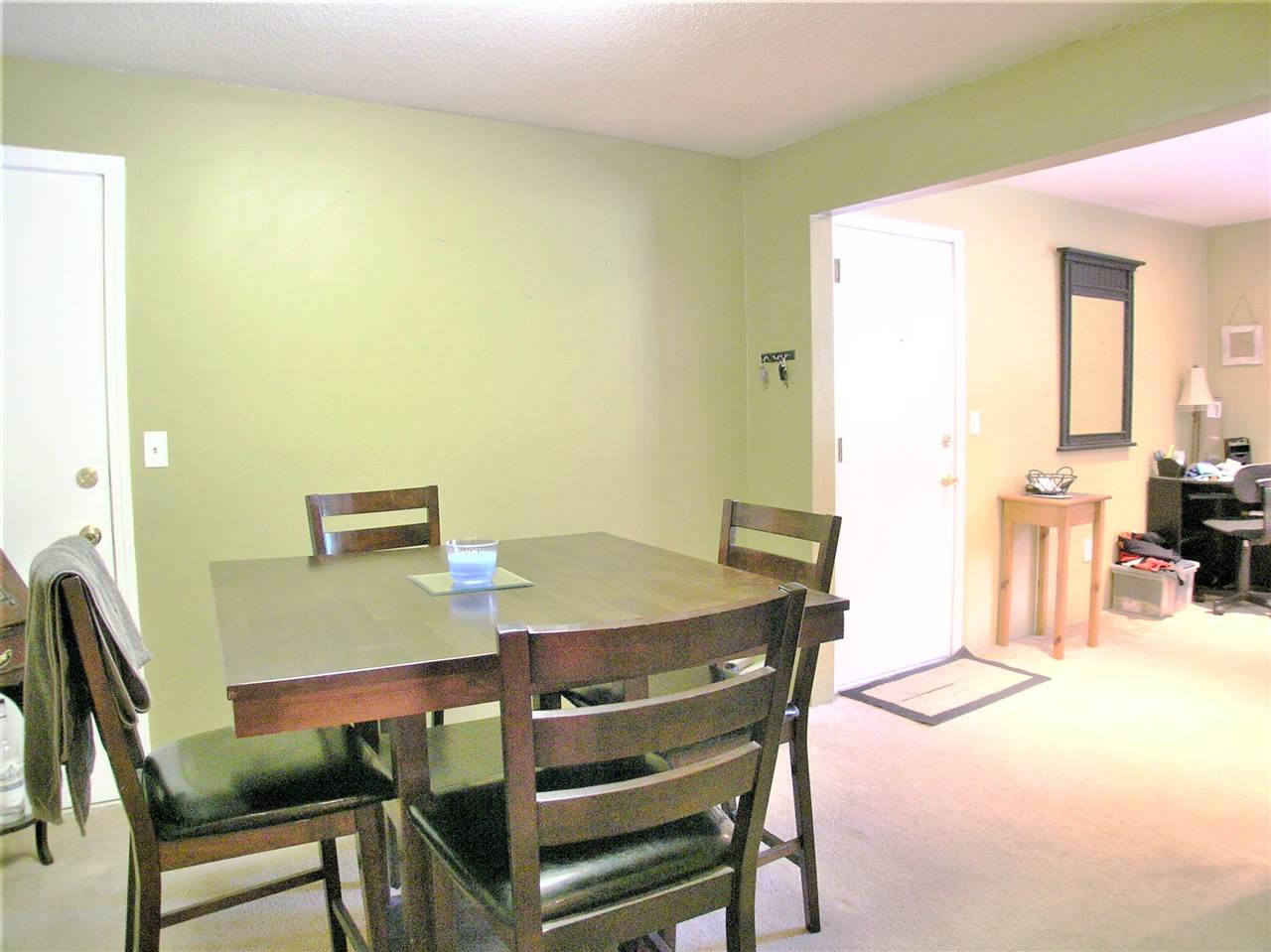 121 English Village Road, Unit 202 Manchester, NH 03102 - Photo 14 of 25 Gallery Image 14