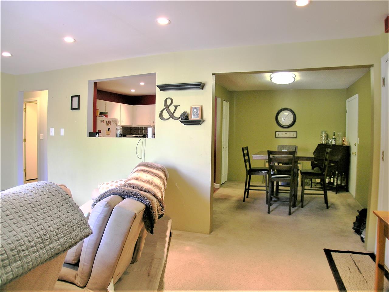 121 English Village Road, Unit 202 Manchester, NH 03102 - Photo 6 of 25 Gallery Image 6