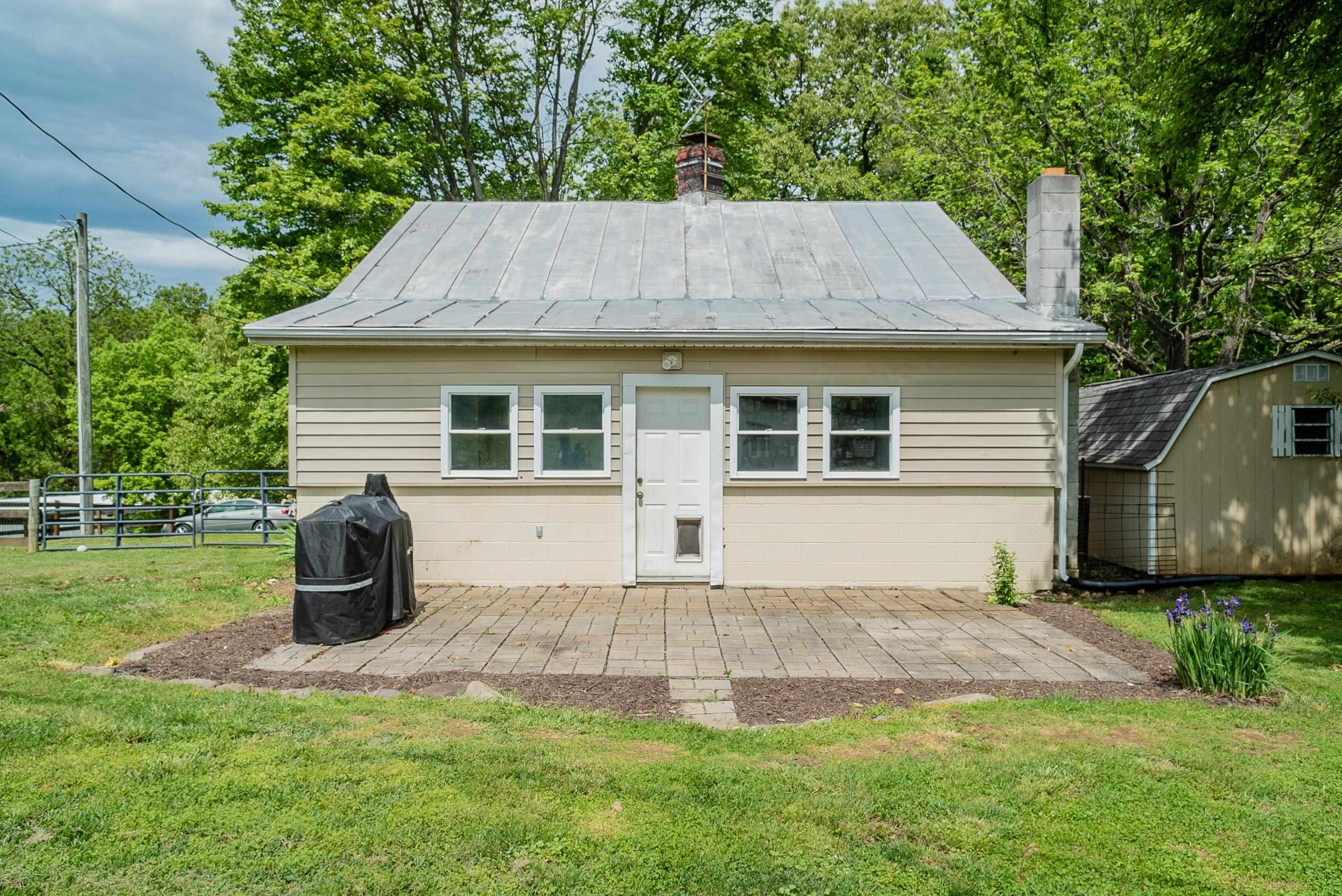 10172 Mountain Valley Road Harrisonburg, VA 22802 - Photo 36 of 37 Gallery Image 36
