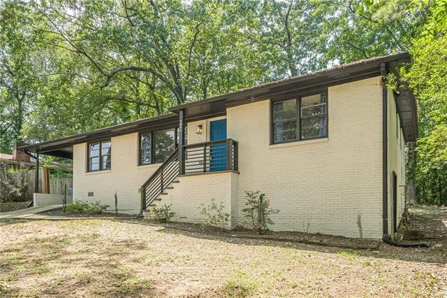 $268,900 | 3833 Bakers Ferry Road Southwest, Atlanta, GA 30331