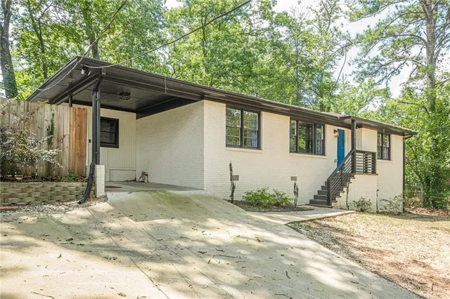 $268,900 | 3833 Bakers Ferry Road Southwest, Atlanta, GA 30331