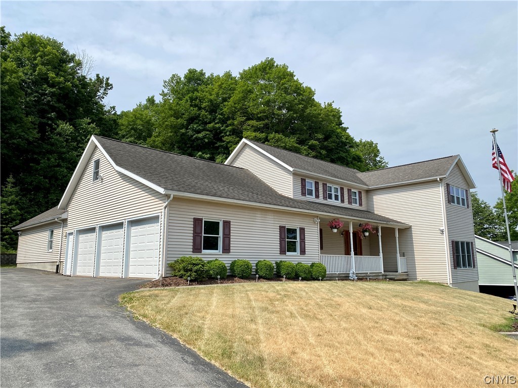 130 Peridot Drive, Syracuse, NY 13219 Compass