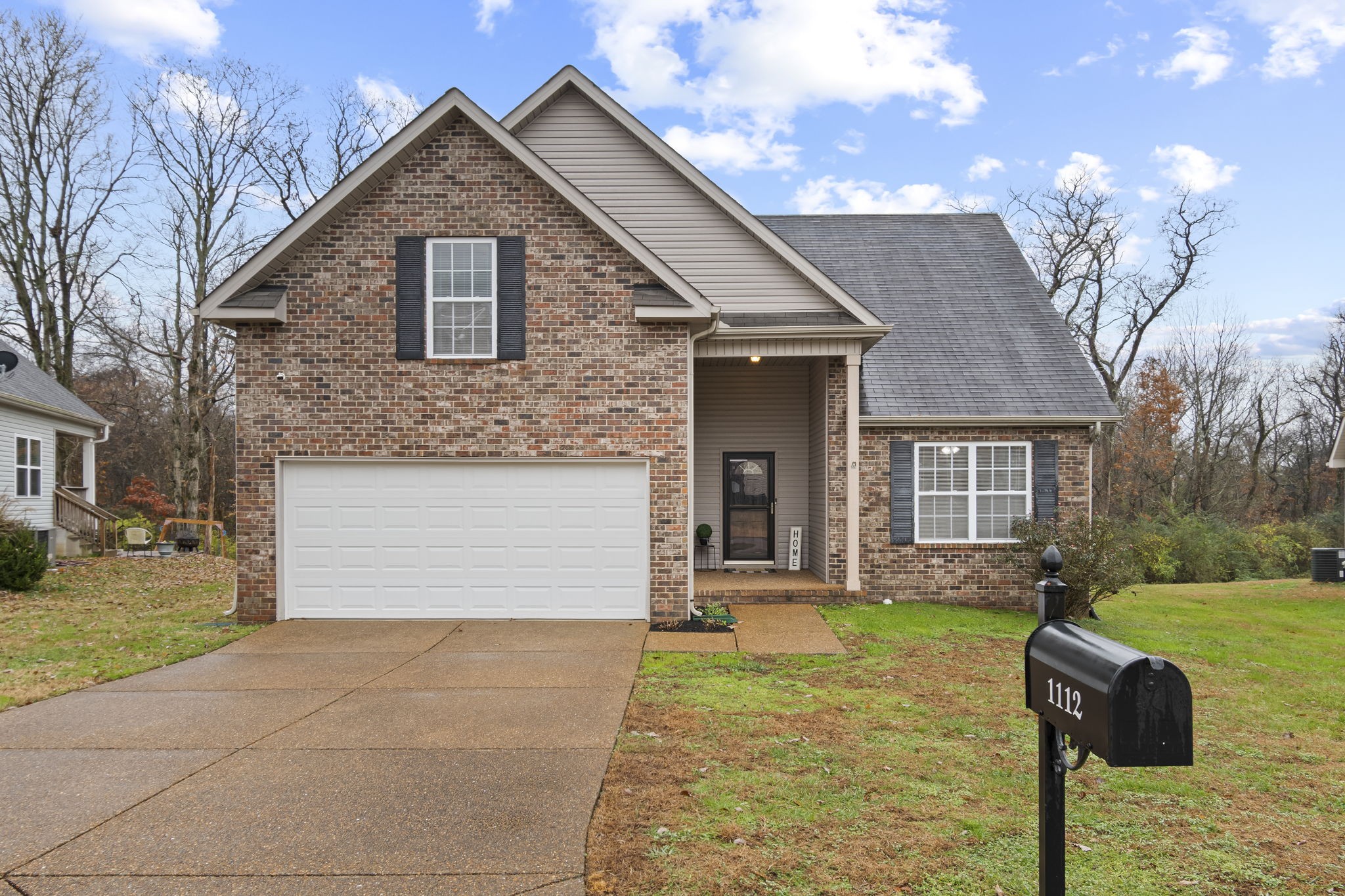 1112 Golf View Way Spring Hill, TN 37174 - Photo 3 of 47 Gallery Image 3