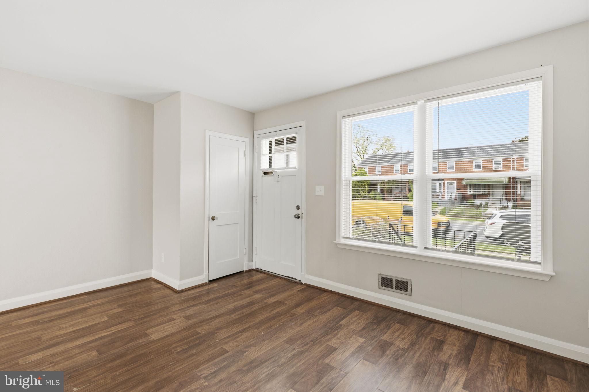 748 Arncliffe Road Essex, MD 21221 - Photo 4 of 27
