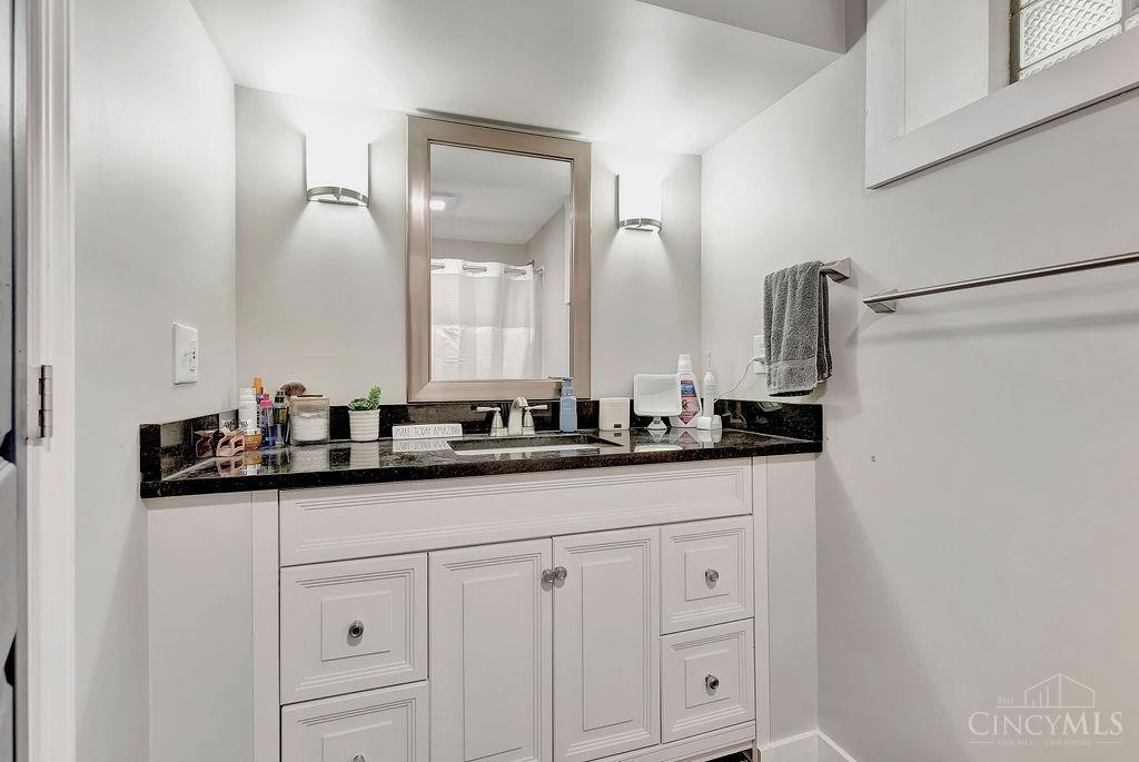 552 Anderson Ferry Road Cincinnati, OH 45238 - Photo 28 of 44
