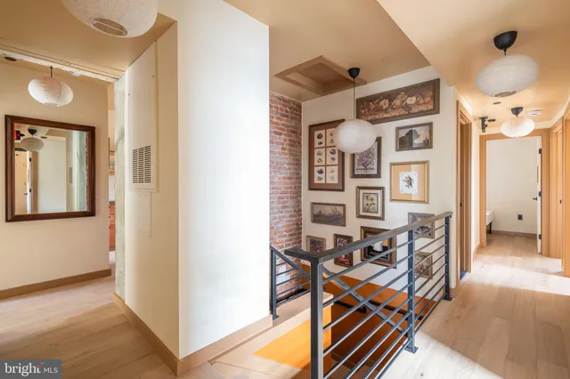 $1,395 | 2021 4th Street Northwest, Washington, DC 20001