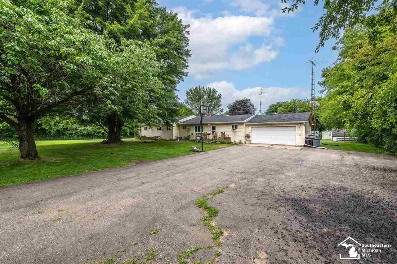 10165 Plank Road Maybee, MI 48159 - Photo 32 of 43