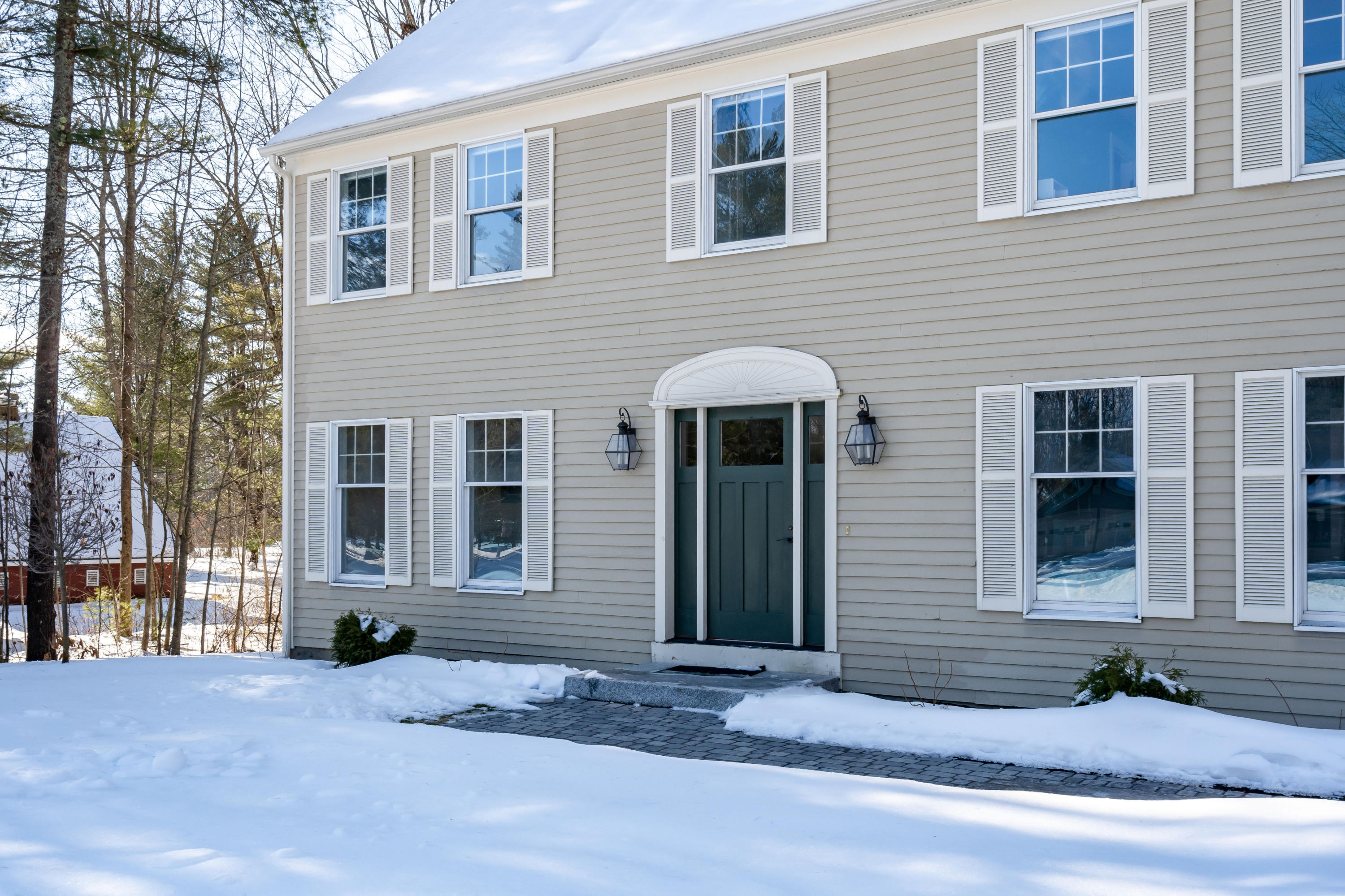22 Merrill Road Falmouth, ME 04105 - Photo 2 of 28 22 Merrill Road
