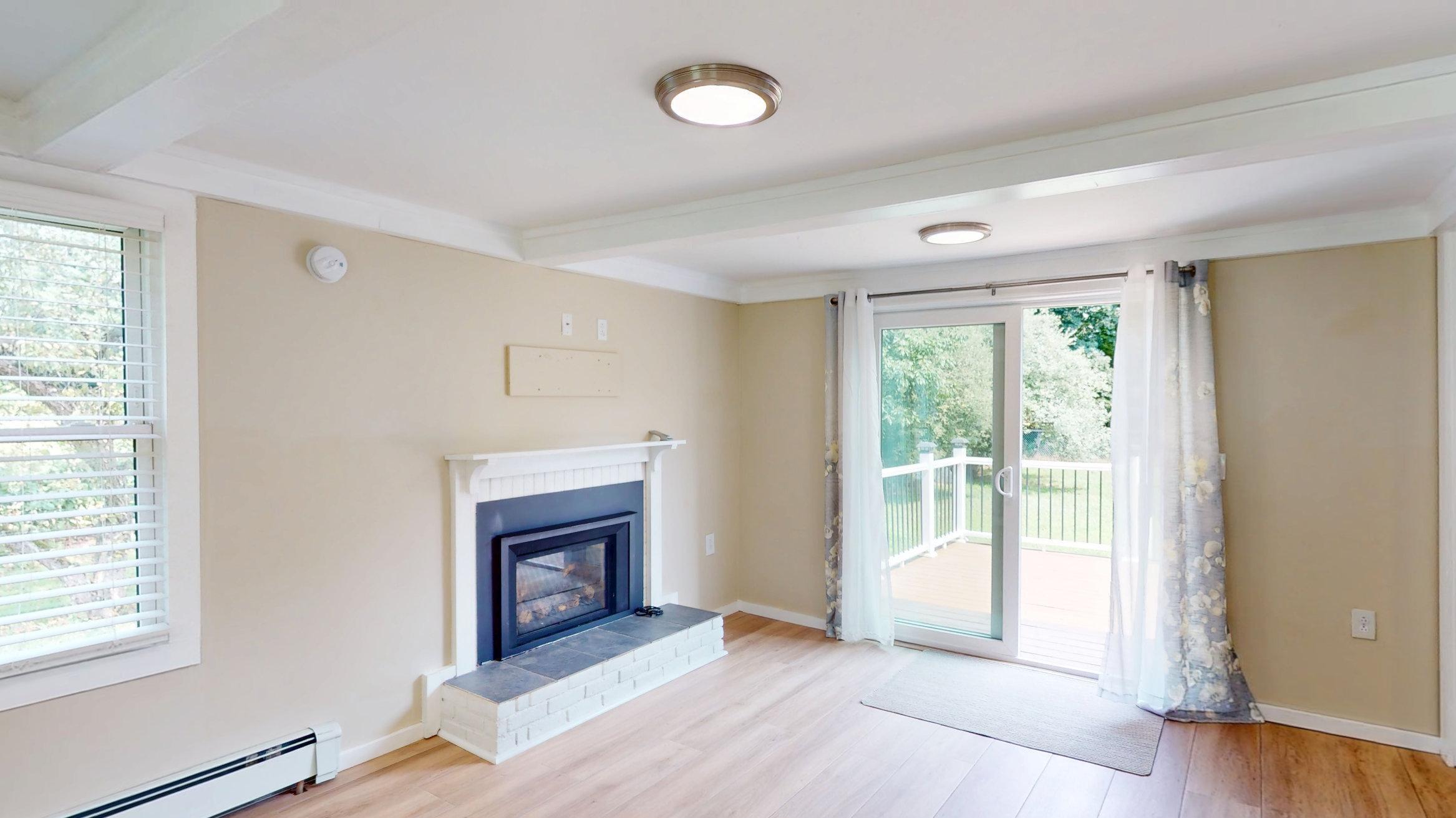 1 livingroom1