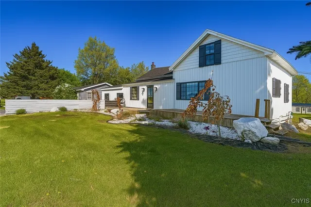 $159,000 | 20304 Burton Road, Hounsfield, NY 13685