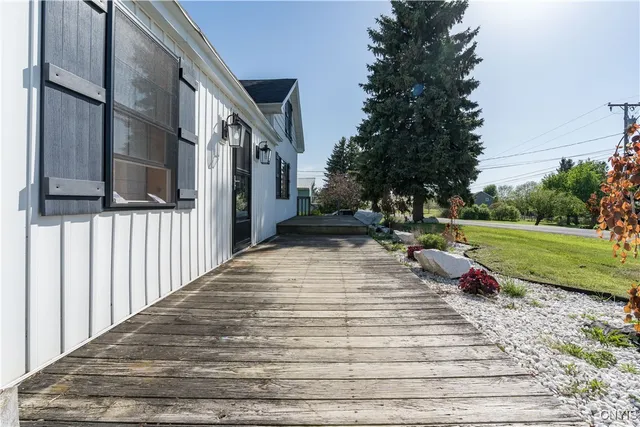 $159,000 | 20304 Burton Road, Hounsfield, NY 13685