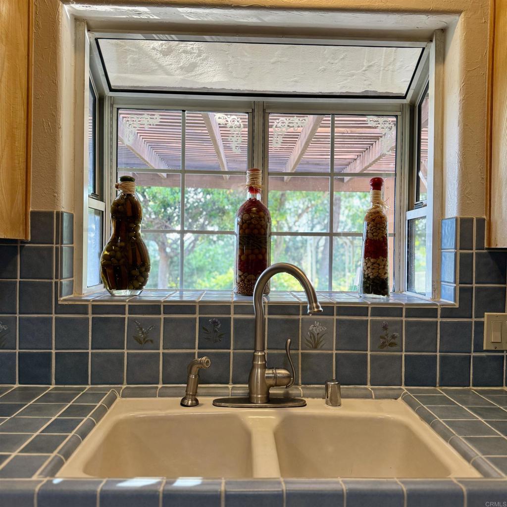 2848 Los Alisos Drive Fallbrook, CA 92028 - Photo 24 of 74