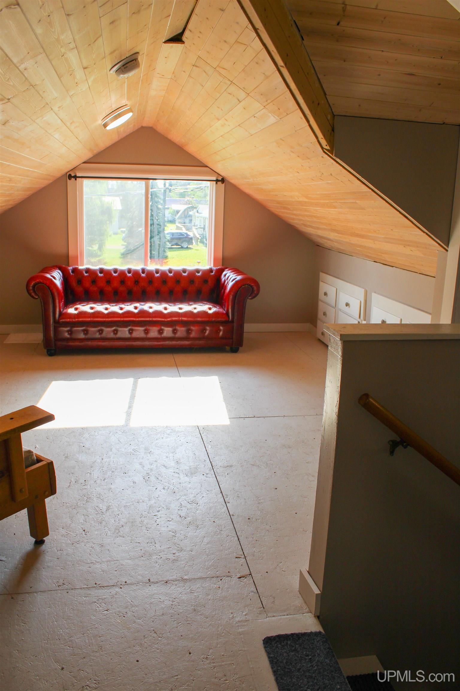 26141 Portage Entry Road Chassell, MI 49916 - Photo 6 of 98 Gallery Image 6
