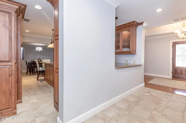 $775,000 | 1802 Stuart Avenue, Ocean Springs, MS 39564