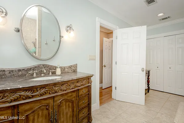 $775,000 | 1802 Stuart Avenue, Ocean Springs, MS 39564