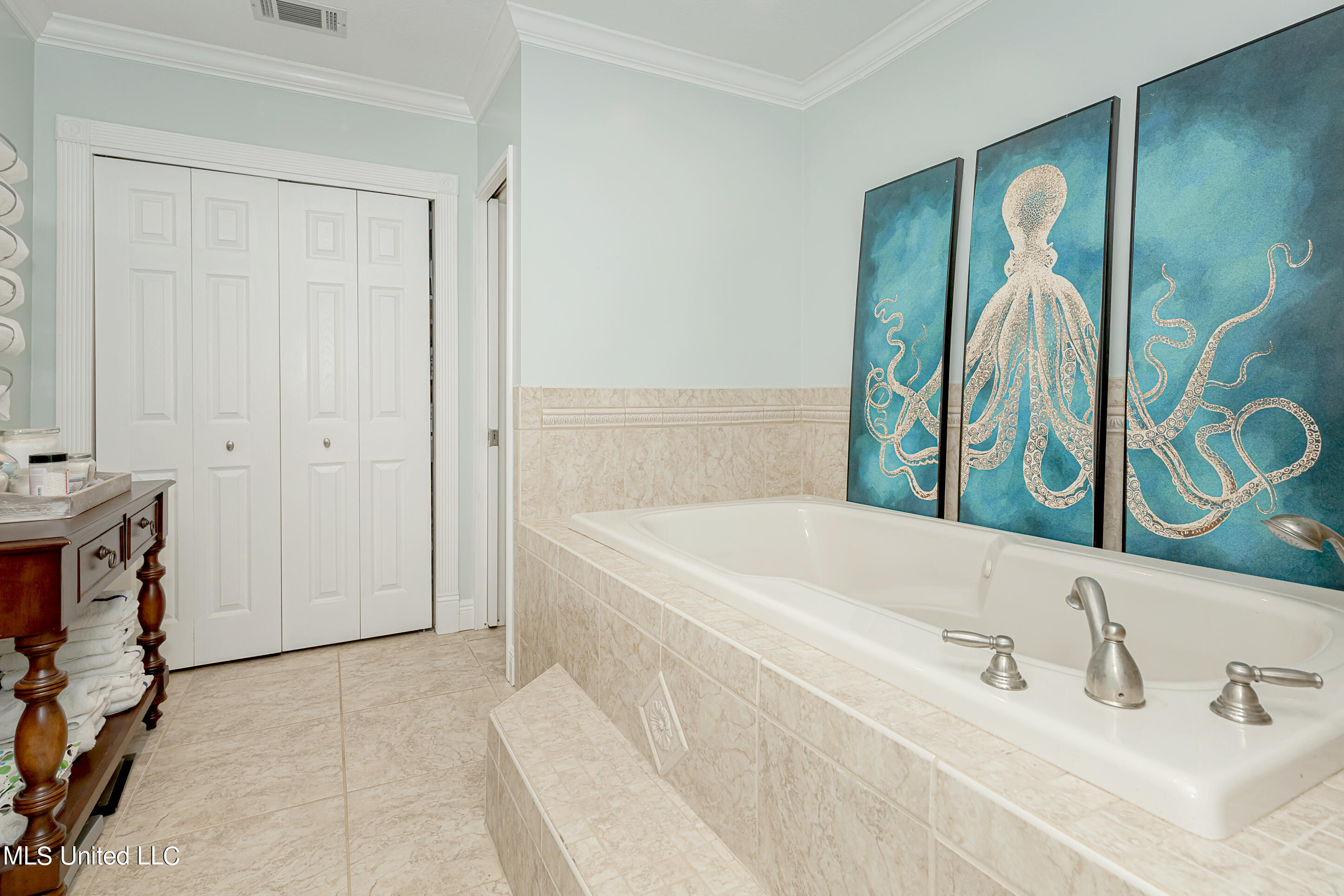 1802 Stuart Avenue Ocean Springs, MS 39564 - Photo 38 of 107 IMG_6945