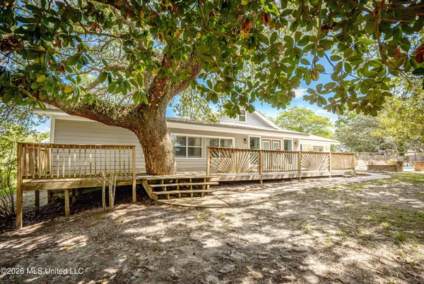$775,000 | 1802 Stuart Avenue, Ocean Springs, MS 39564