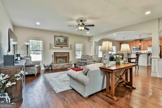 $629,900 | 20 Water Oak Drive, Senoia, GA 30276