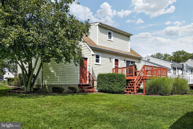 $375,000 | 24 Thomas Jefferson Boulevard, Newark, DE 19702