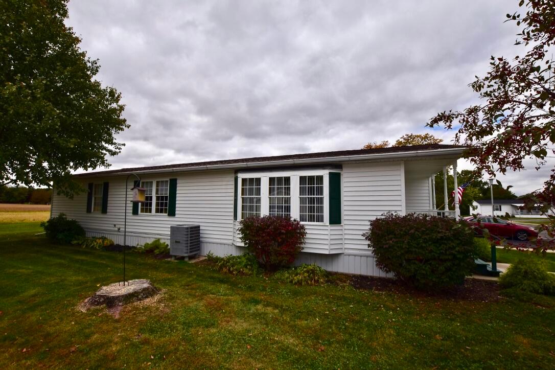 3200 Smeltzer Road, Unit 100 Marion, OH 43302 - Photo 28 of 29 Side view