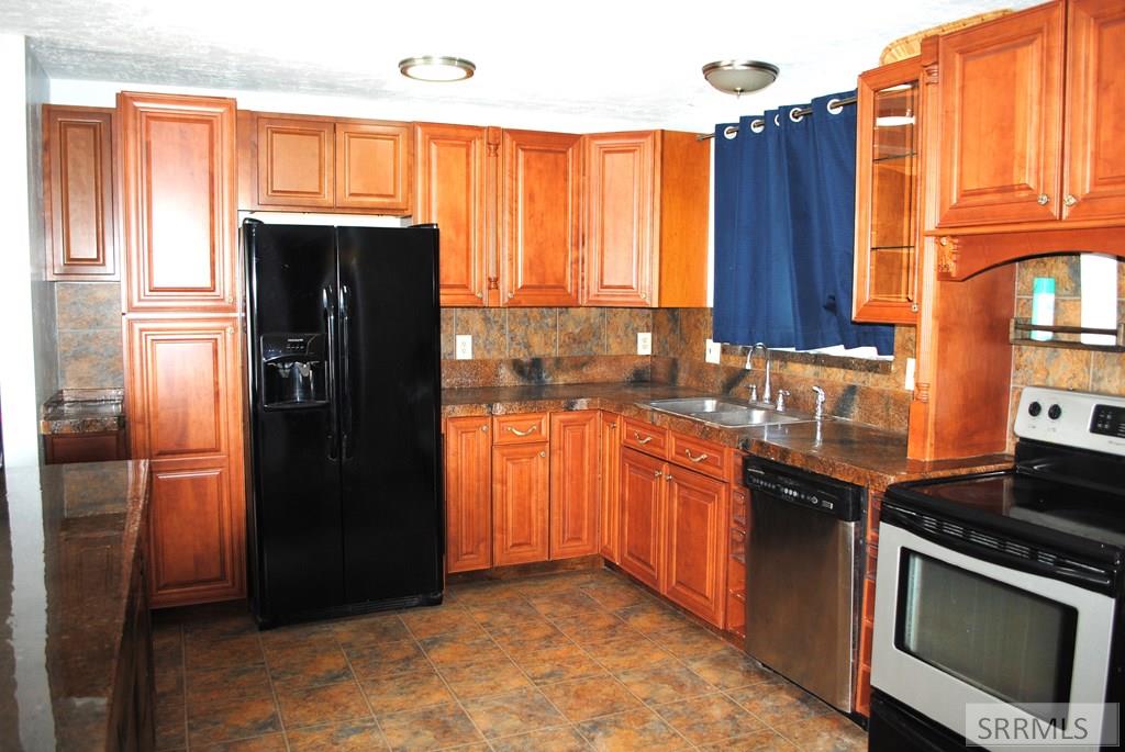 277 Sunset Road Blackfoot, ID 83221 - Photo 20 of 77