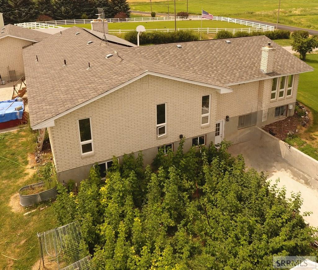 277 Sunset Road Blackfoot, ID 83221 - Photo 8 of 77