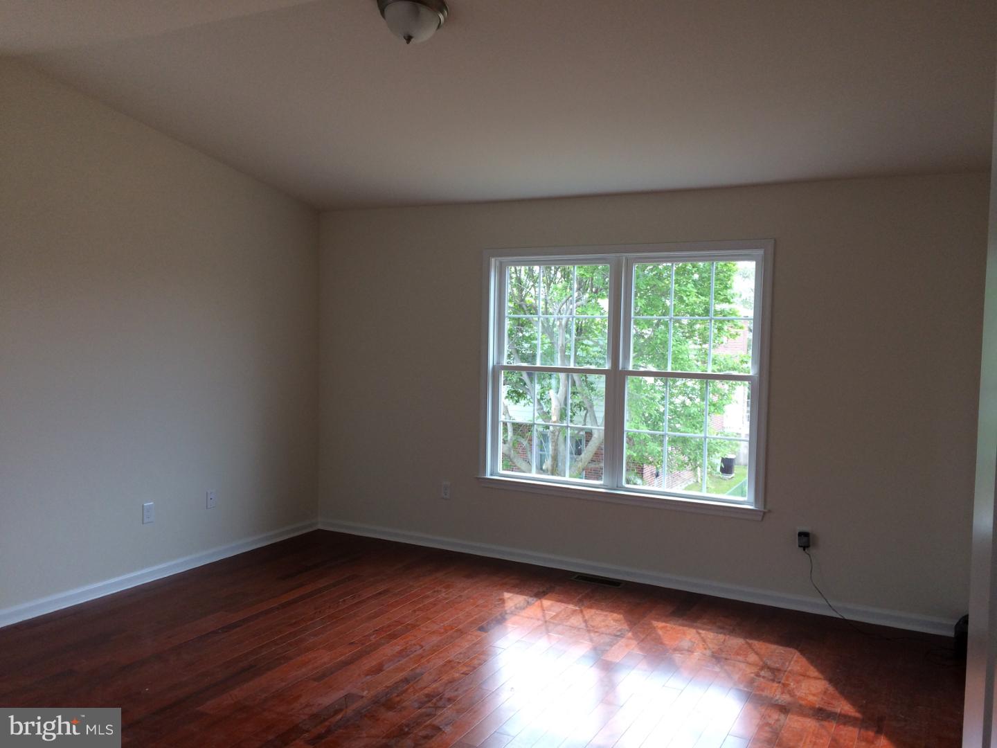 2978 Welsh Road Philadelphia, PA 19152 - Photo 10 of 17 Master Bedroom