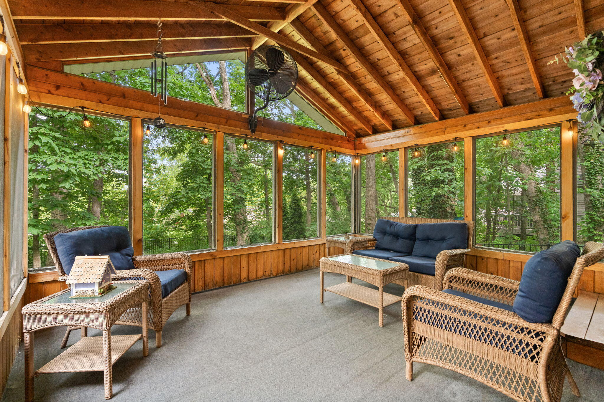 12227 South Williams Court Crown Point, IN 46307 - Photo 21 of 68 2048x1365