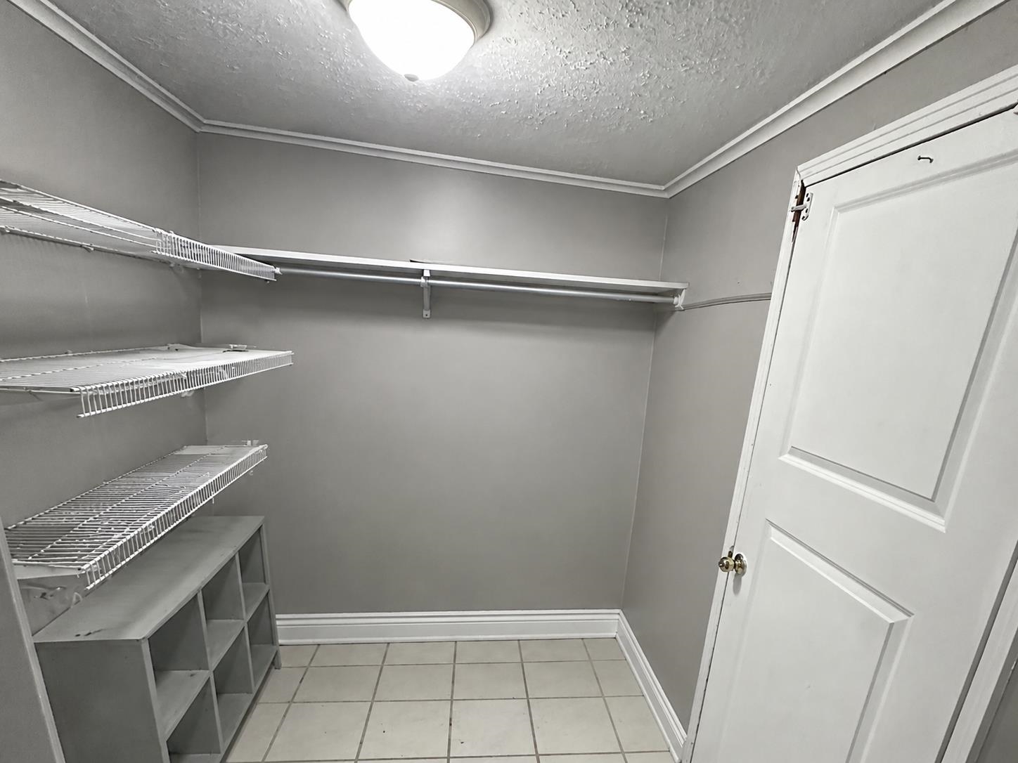 1811 Wells Station Road Memphis, TN 38108 - Photo 10 of 33
