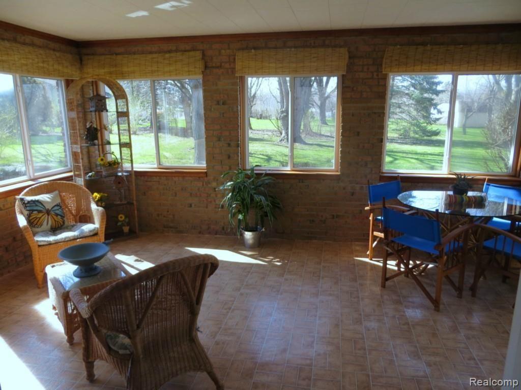 2424 East Cook Road Grand Blanc, MI 48439 - Photo 12 of 29 IMG_3930.jpg