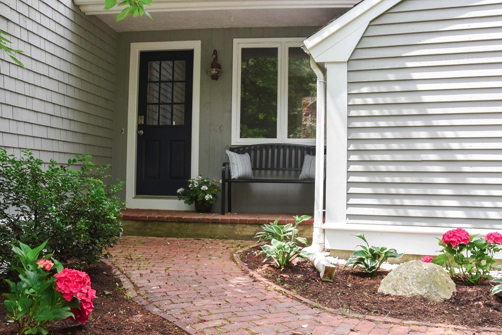 14 Forge Way Duxbury, MA 02332 - Photo 23 of 26 a front view of a house