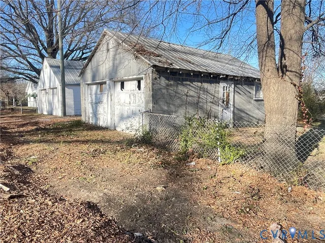 a backyard of a house