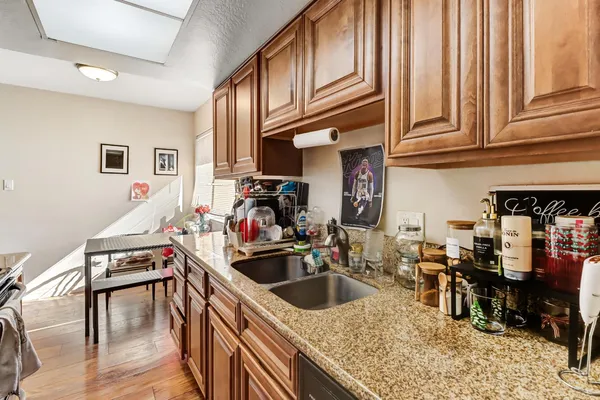 $834,000 | 831 Cathedral Court, Sacramento, CA 95825